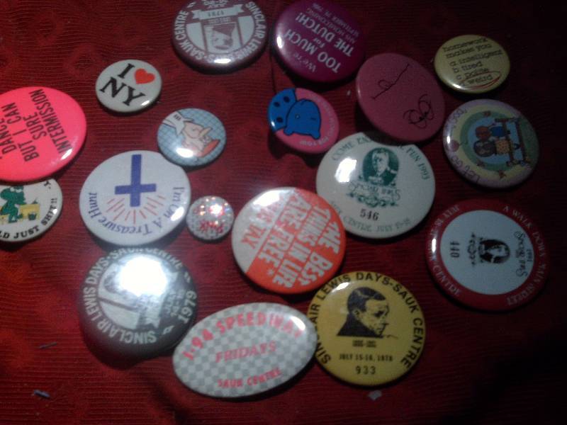 collectible buttons