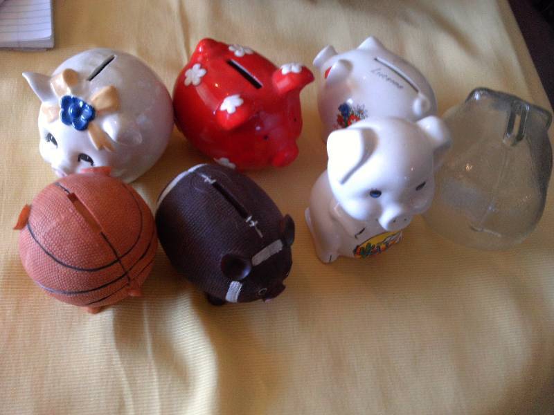 7 glass piggy banks