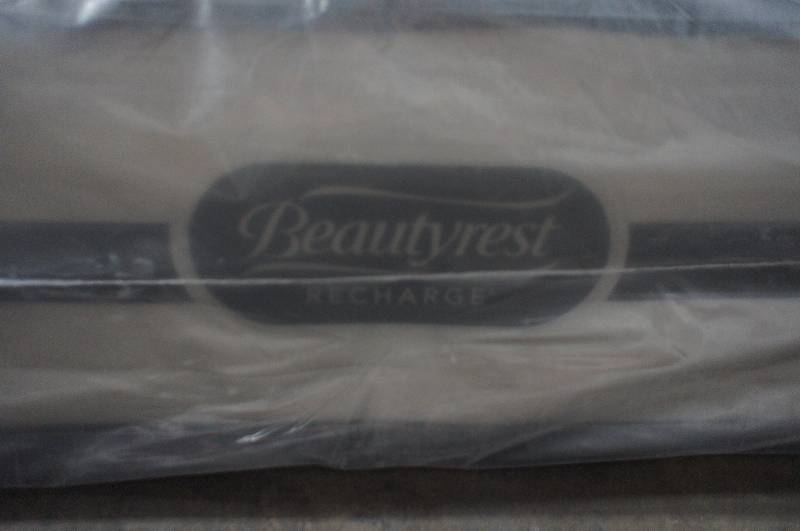 lot 6 image: Simmons Beautyrest Recharge Collection Britta Dual TT King Size Mattress