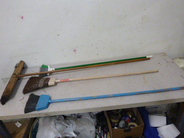 4 Brooms