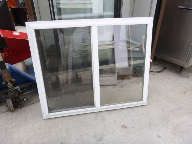 Vinyl Slider Window