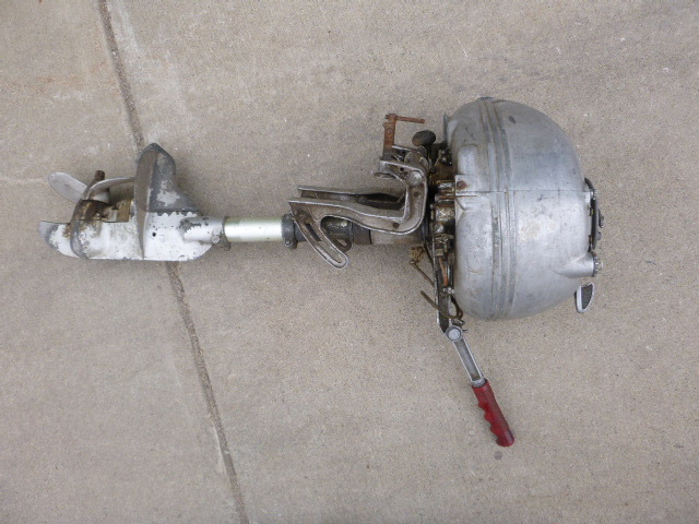 Vintage Johnson Sea Horse Outboard Motor