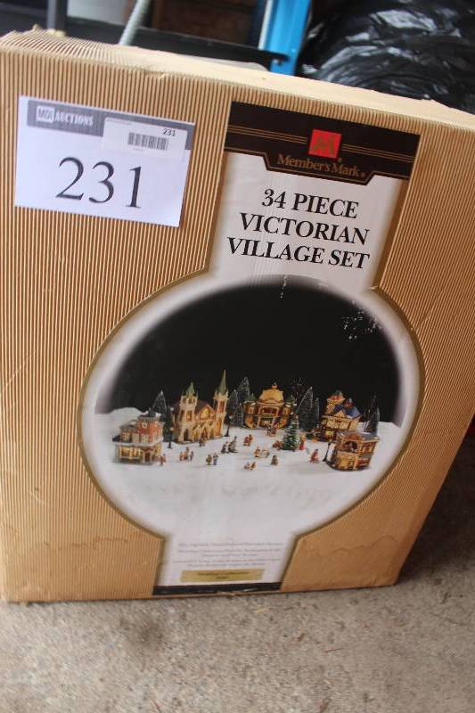 lot 231 image: Lot of 34-Piece Victorian Village Set Home Decorations