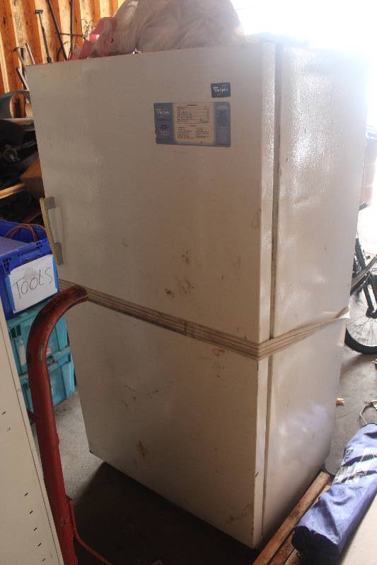 lot 75 image: Whirlpool Freezer