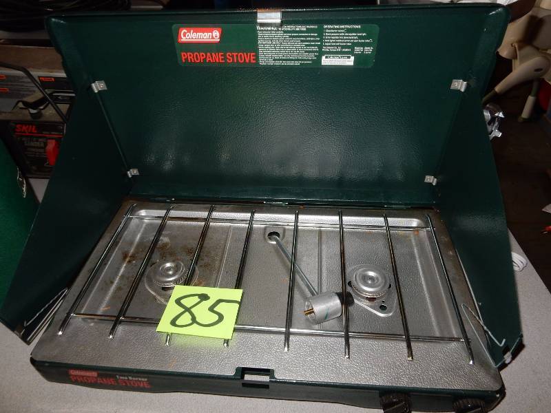 lot 85 image: COLEMAN, Propane 2 burner stove