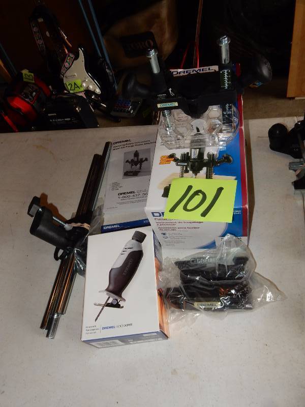 lot 101 image: Dremel tool and accessories as pictured.. Look at closeups