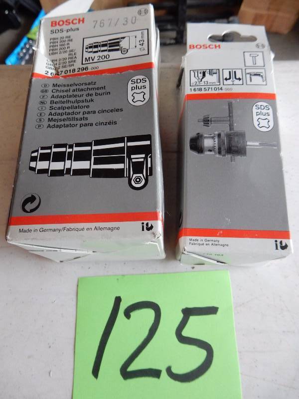 lot 125 image: 1 Bosch Chuck and A Chisel Attachment