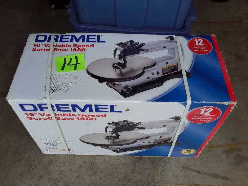 lot 14 image: NEW, DREMEL, 16in Variable Speed Scroll Saw..