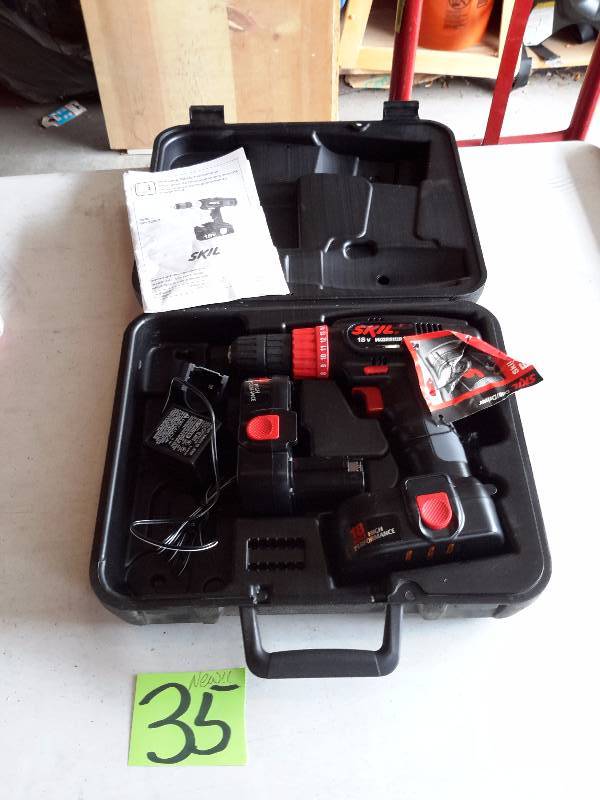 lot 35 image: SKIL,  Cordless Drill. Model 2882, F0122882, Extra Battersy and charger