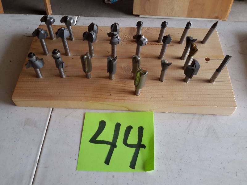 lot 44 image: Misc. Router Bits as pictured