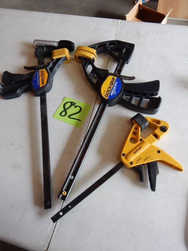 lot 82 image: Wolfcraft  and Quick Grip Bar Clamps,  16in