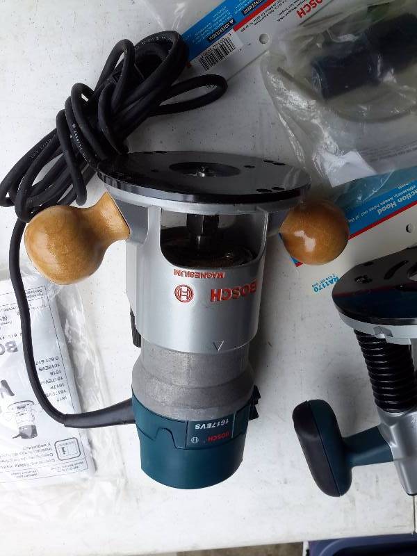 lot 64 image: HIGH VALUE   BOSCH, Model 1617EVS Router and Accessories