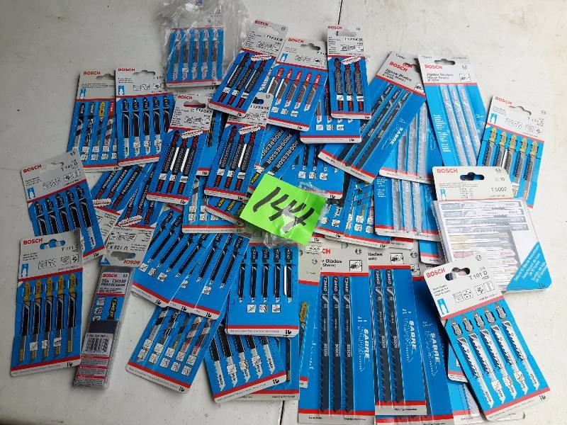 lot 144 image: Large lot of T Jig Saw Blades