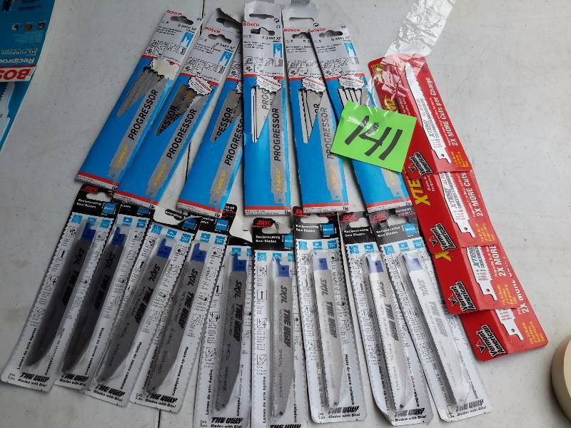 lot 141 image: Large Lot of Reciprocating Saw Blades