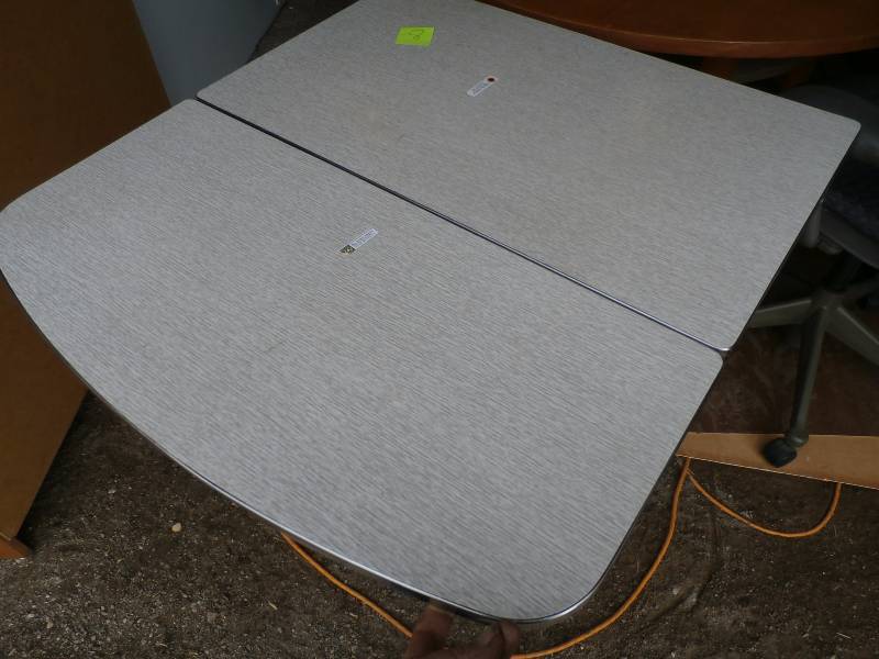 drop leaf table