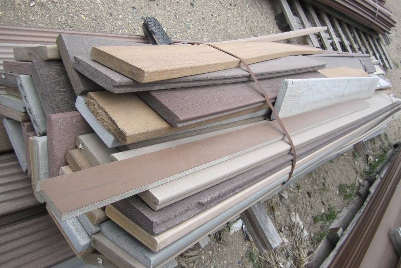 Lot of composite decking, over 35 b...