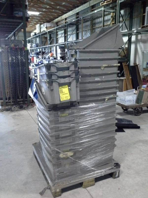 lot 154 image: Plastic Bins of Various Sizes