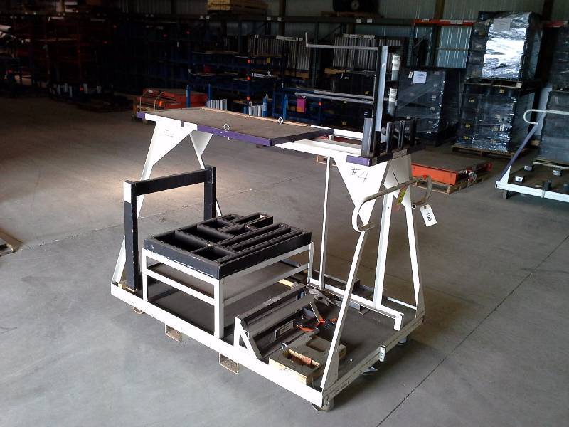 lot 156 image: (1) Rolling Material Carts