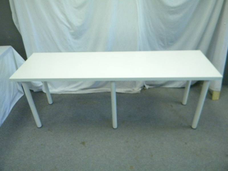 lot 42 image: Crafting Table  Desk