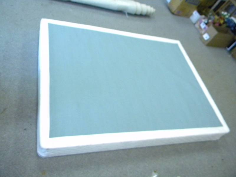 lot 50 image: Queen Box Spring