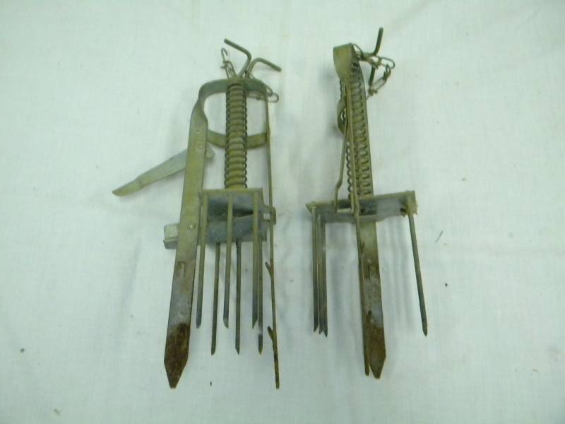 lot 89 image: Mole Traps