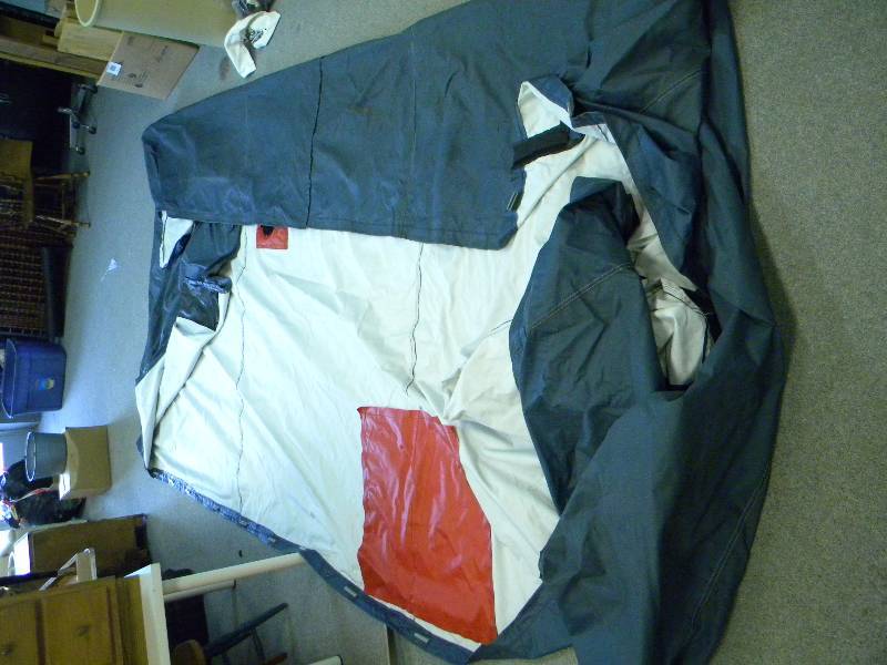 lot 101 image: Pontoon Cover