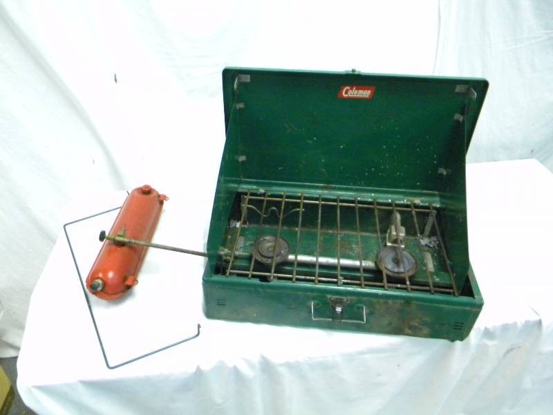 lot 107 image: Coleman Camping Grill