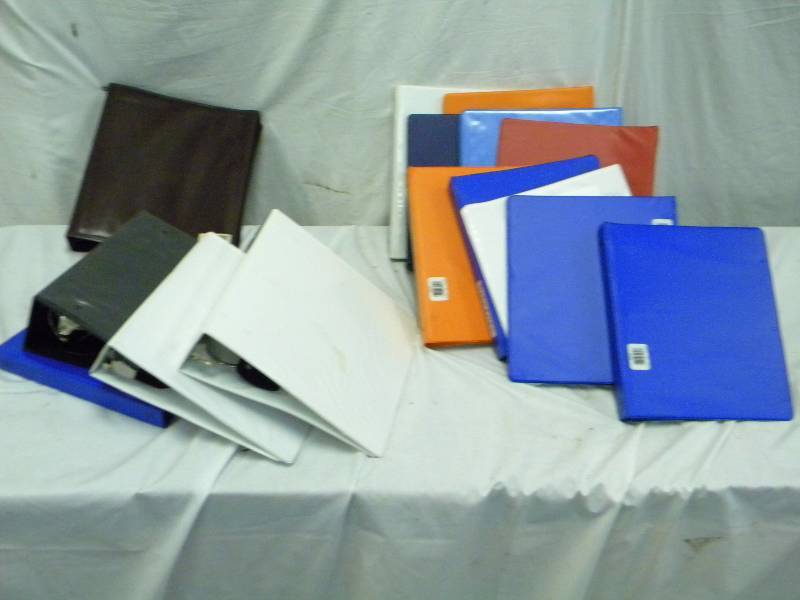 lot 132 image: 3 Ring Binders