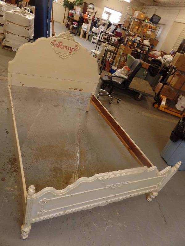 Vintage Full Bed