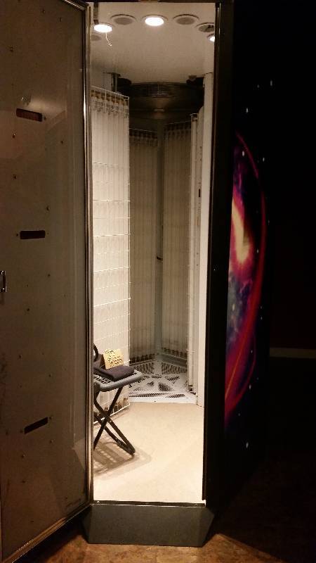 SunCapsule Starship (2001)