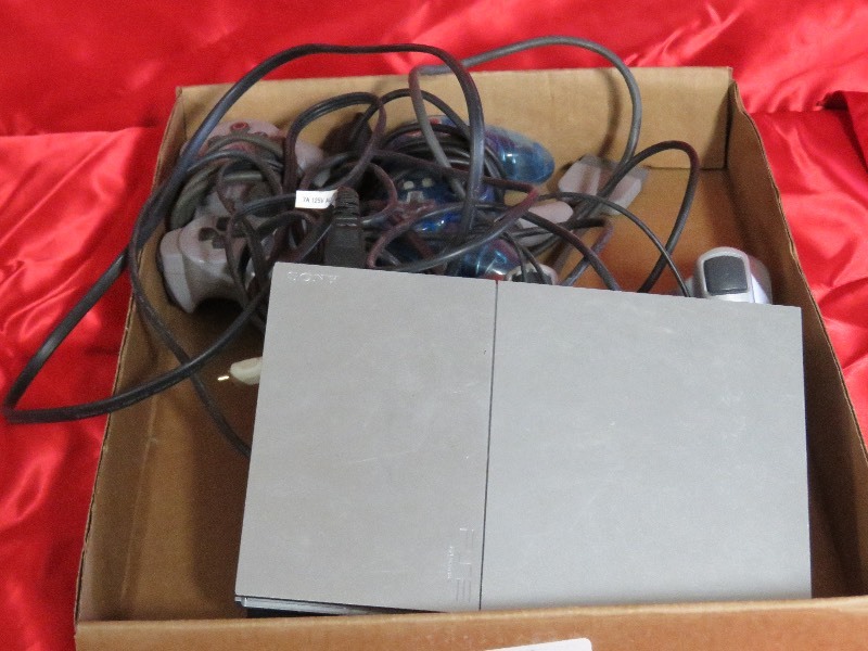 lot 13 image: Sony PS2