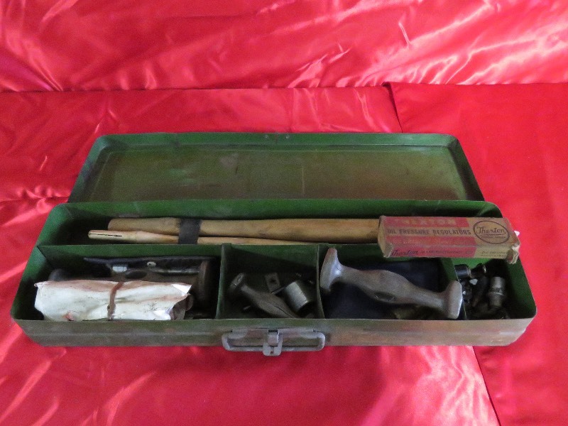 lot 17 image: Tool Box with Tools
