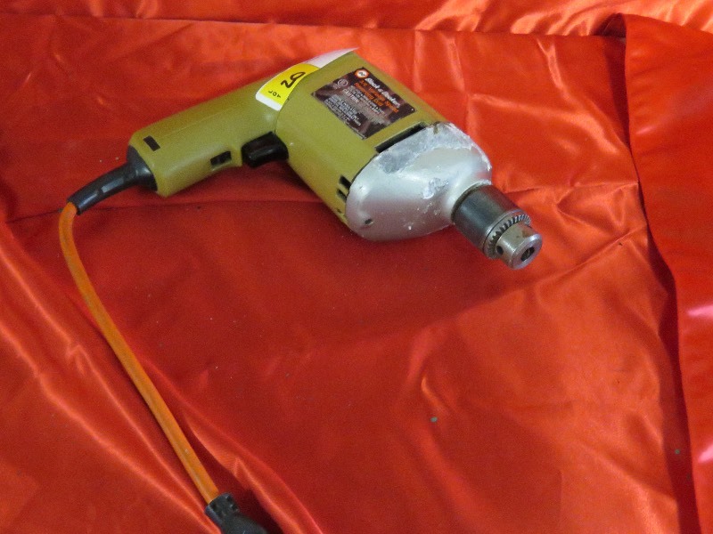 lot 20 image: Electric Drill