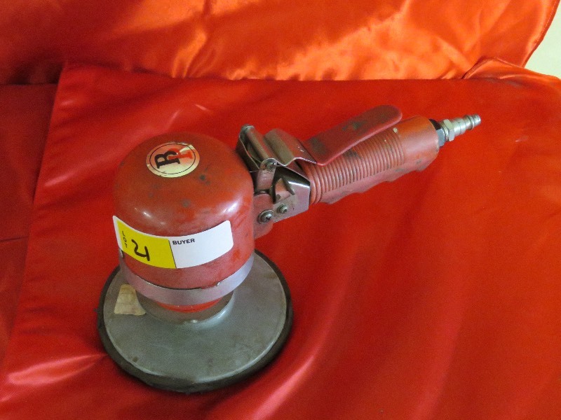 lot 21 image: tool