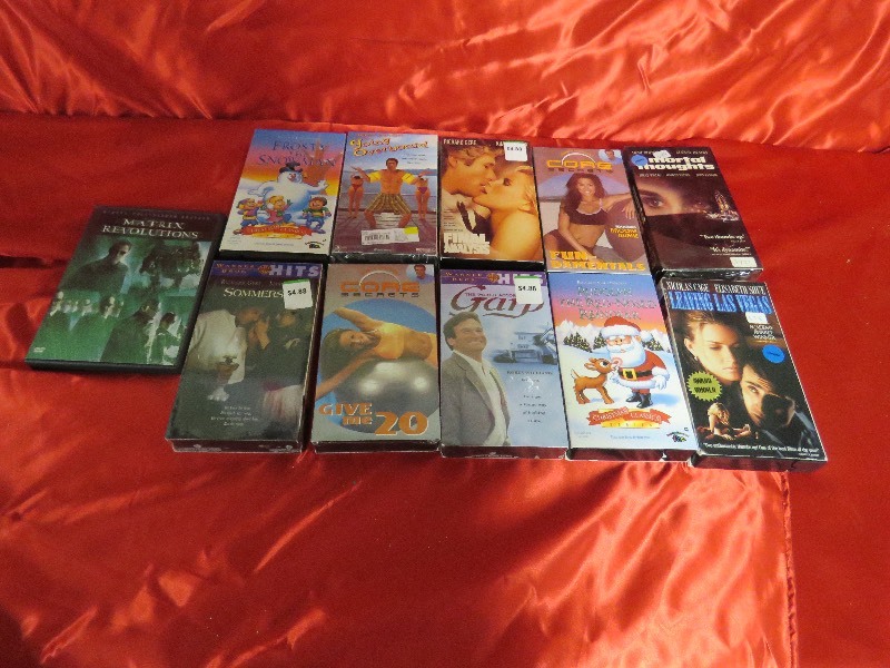lot 32 image: Movie lot