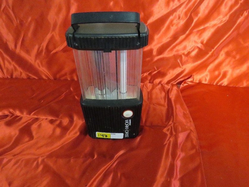 lot 47 image: WorkForce Lamp