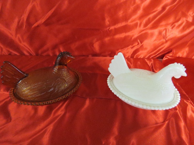 lot 49 image: Nesting hens