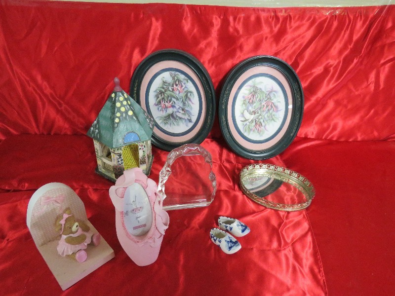lot 67 image: Household Dcor