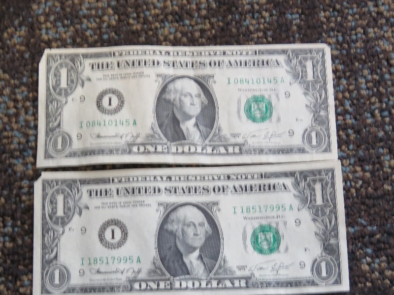 lot 93 image: Dollar Bills