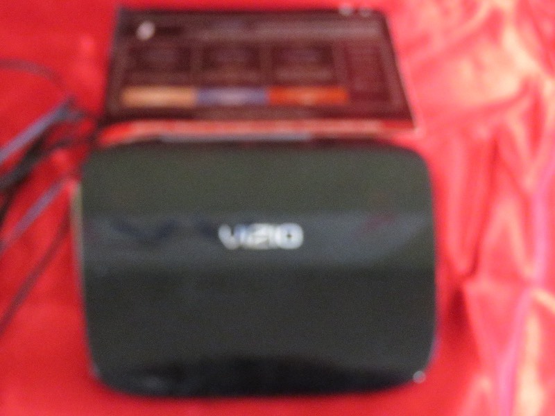 lot 148 image: Vizio Router