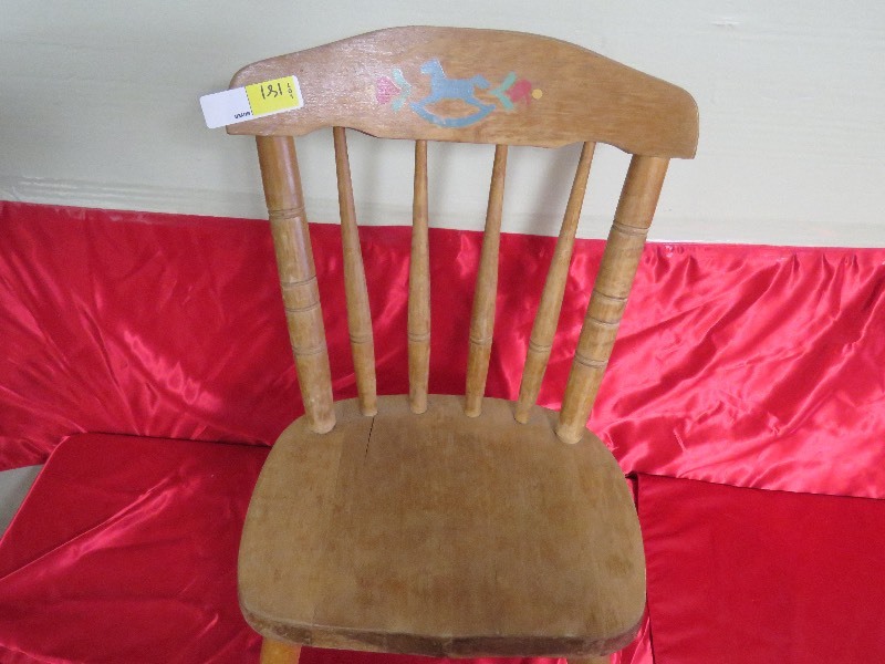 lot 181 image: small wood chair