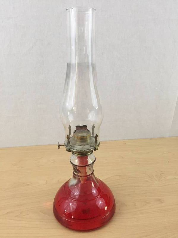 Vintage Hurricane Oil Lamp