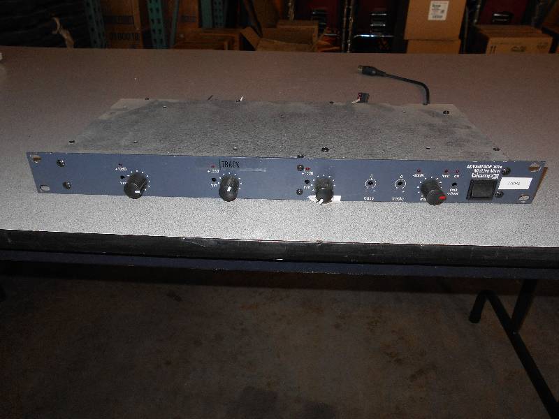lot 50 image: Micline Mixer