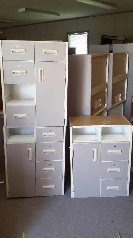 lot 154 image: Cabinet