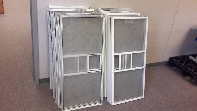 lot 161 image: Window Screens