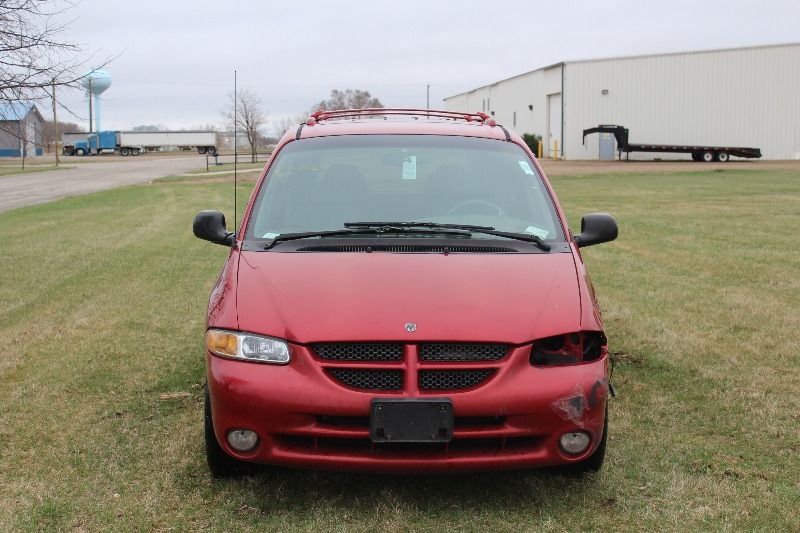2000 Dodge Grand Caravan ES All Wheel Drive Extended