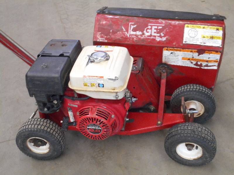 lot 6 image: Bed Edger Commercial Walk-Behind Edger