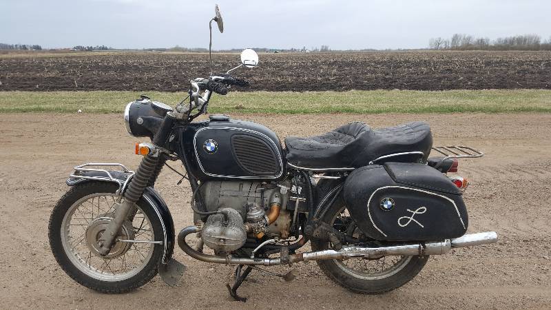 lot 5 image: 1971 BMW R755 Motorcycle