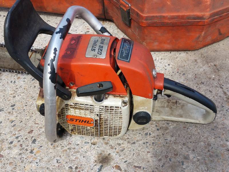 Stihl 028 WB Chainsaw w/ Case | Spring Vehicle & Equipment Auction | K-BID