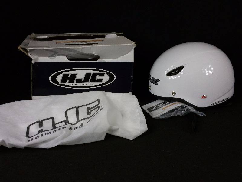 lot 29 image: HJC Motorcycle Helmet CL-21M XL